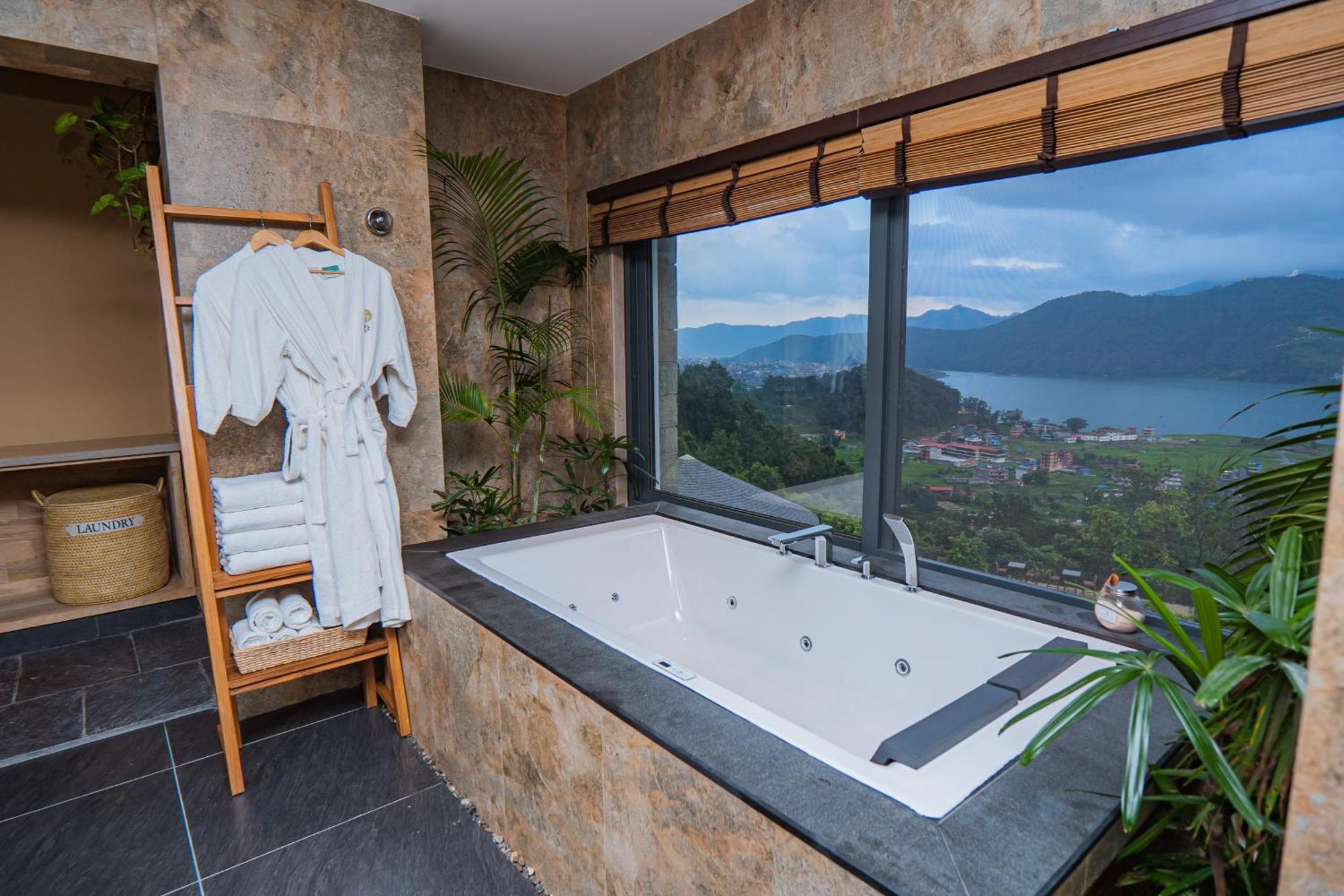 Dorje'S Resort And Spa Pokhara Exterior photo