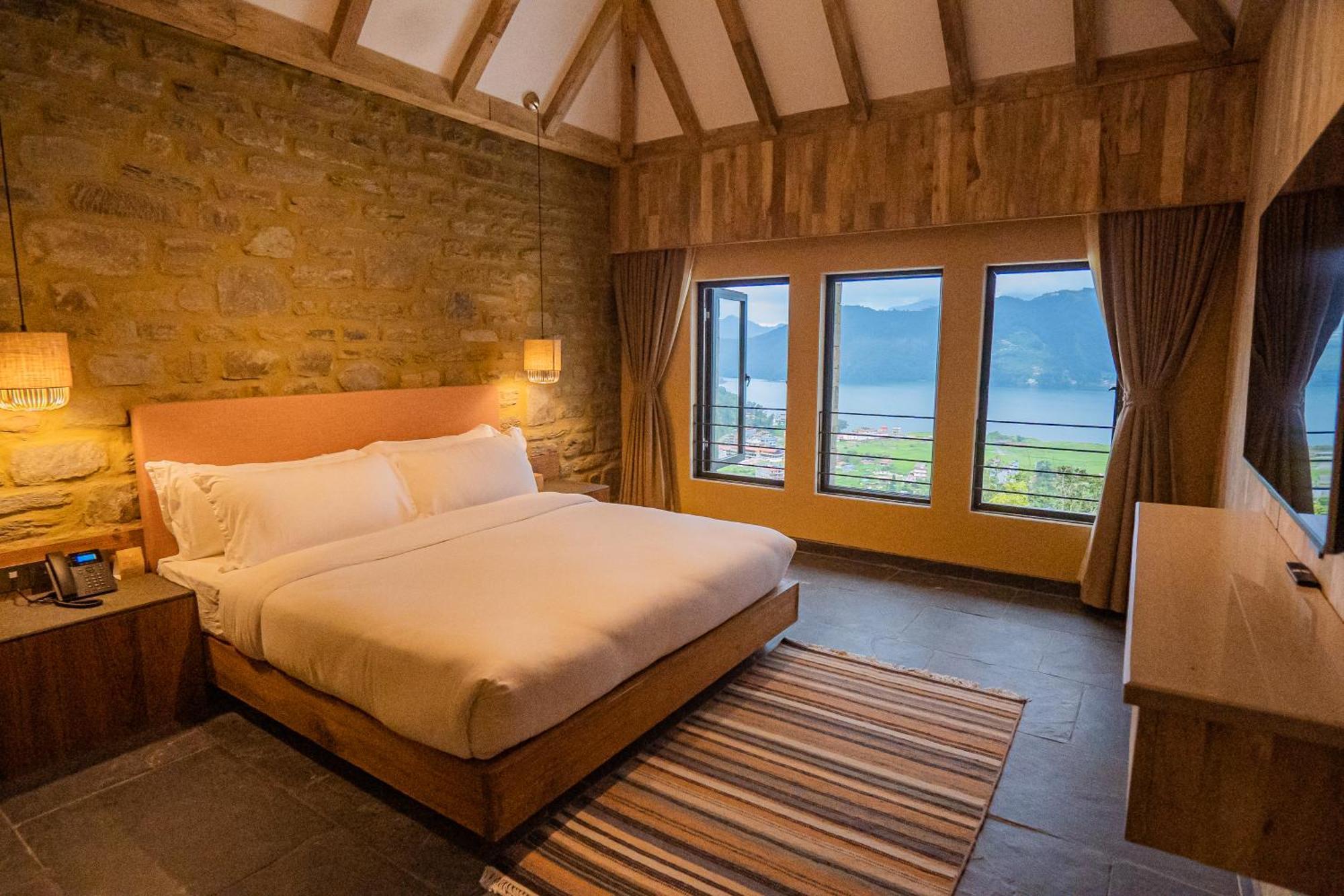 Dorje'S Resort And Spa Pokhara Exterior photo